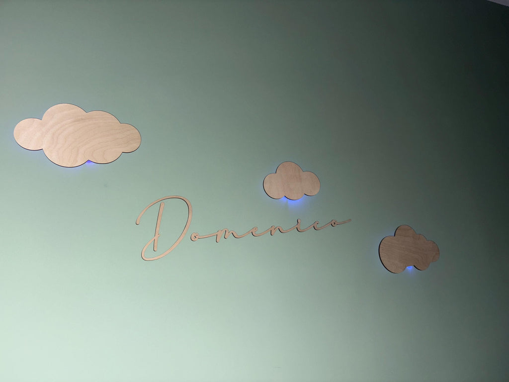 Lampada Nome Personalizzato in Legno con LED - Luce Notturna Nuvole per Cameretta - Decorazione Parete Artigianale - Regalo Nascita Unico
