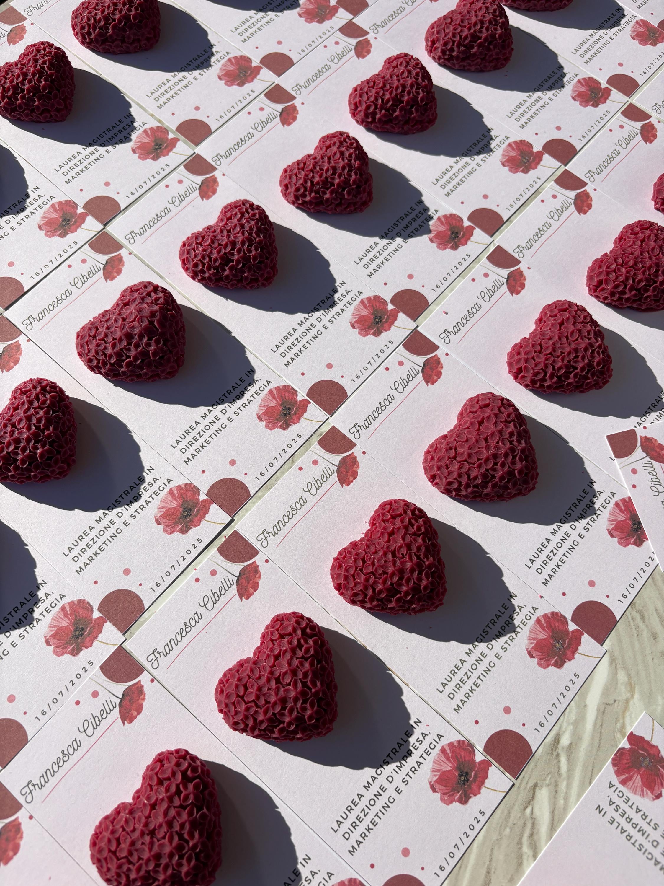 Segnaposto Candela Profumata Personalizzabile - Bomboniera Prima Comunione, Matrimonio, Battesimo - Cera di Soia Margherita Rosa Cuore
