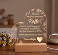 Lampada LED Personalizzata Regalo Pensione - Luce Notturna Incisa Laser - Regalo Collega, Capo o Mentore - Base in Legno e Acrilico
