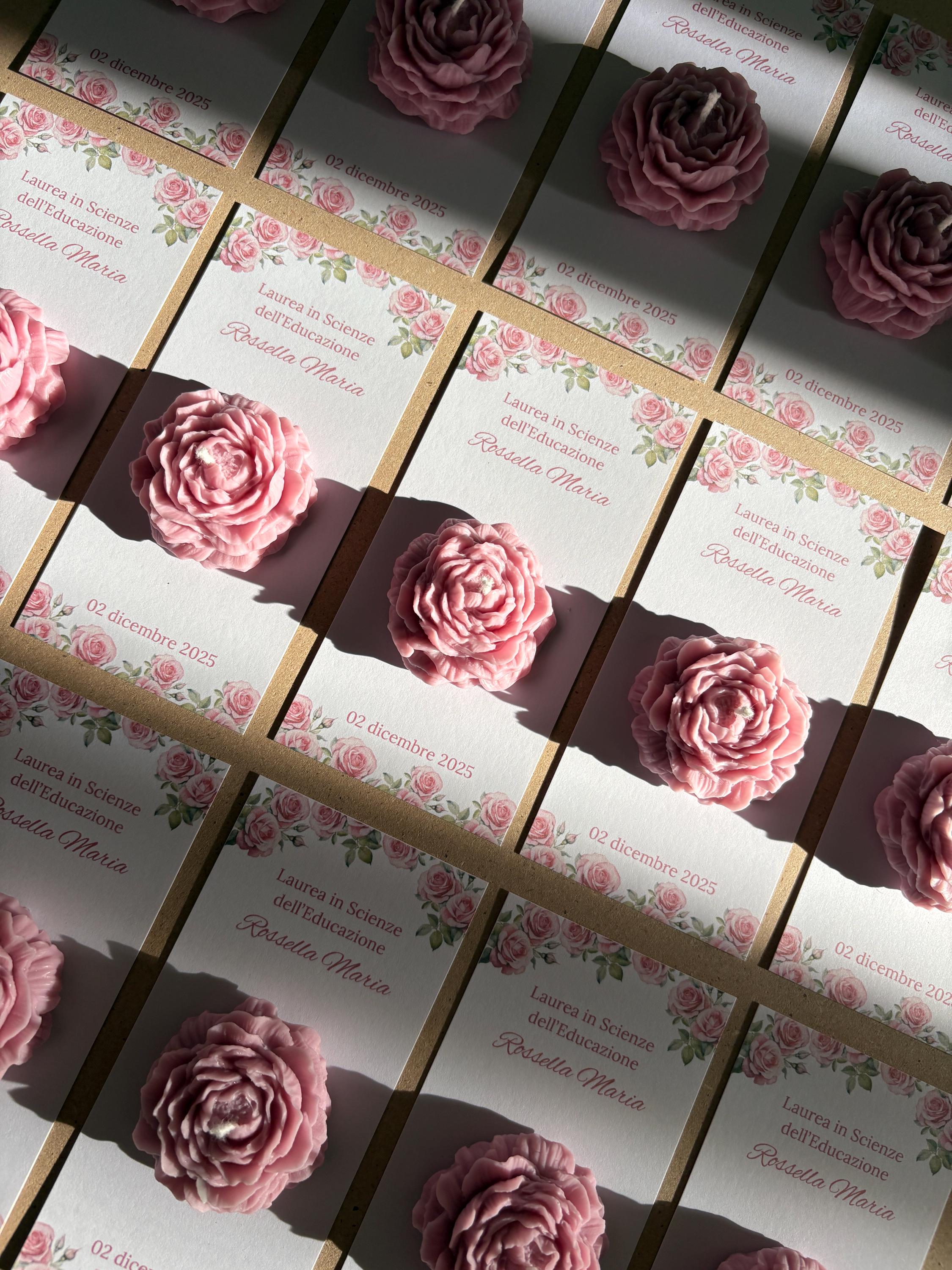 Segnaposto Candela Profumata Personalizzabile - Bomboniera Prima Comunione, Matrimonio, Battesimo - Cera di Soia Margherita Rosa Cuore